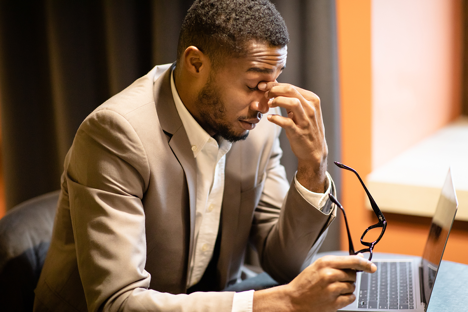 manager worried about the rising cost of hiring